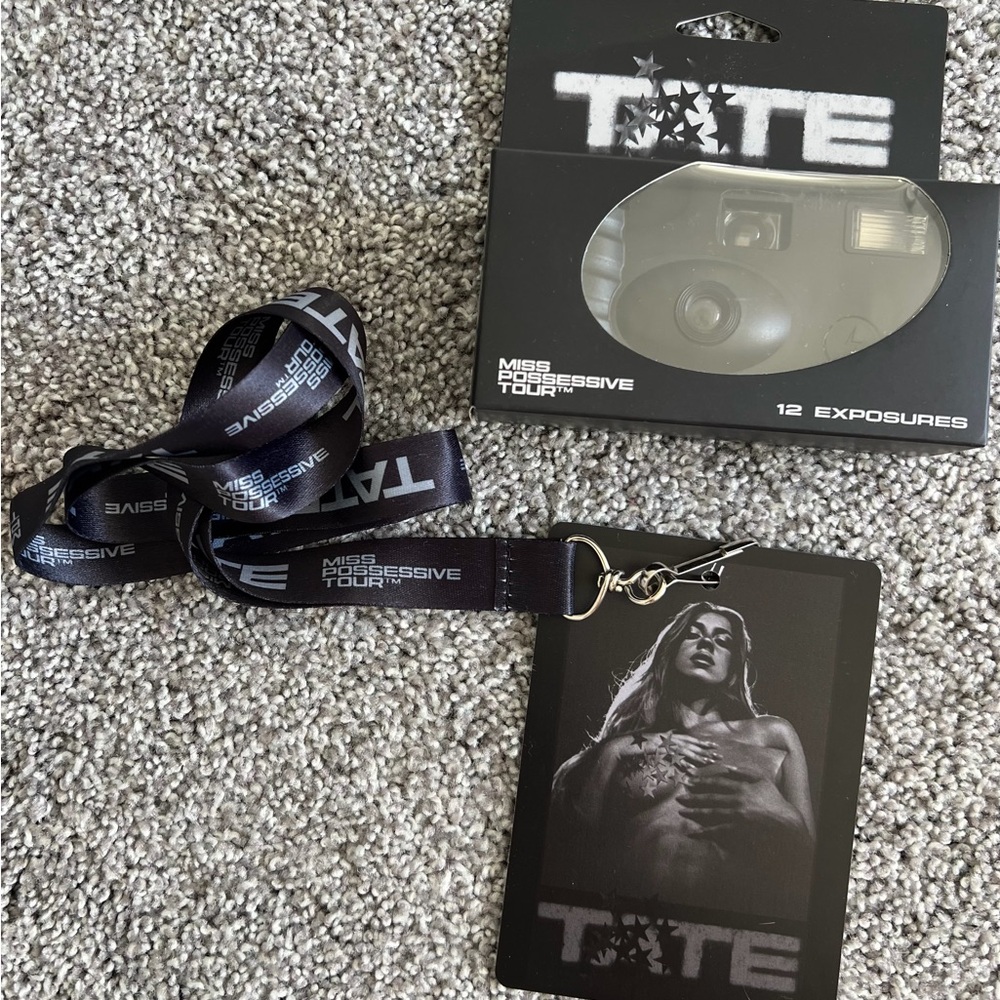 Tate McRae Miss Possessive Tour VIP Merch + HAND SIGNED CD (Insert inside)